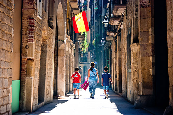 "Spain, Barcelona" captured by Desh Kapur. (Click image to see more from Desh Kapur .)