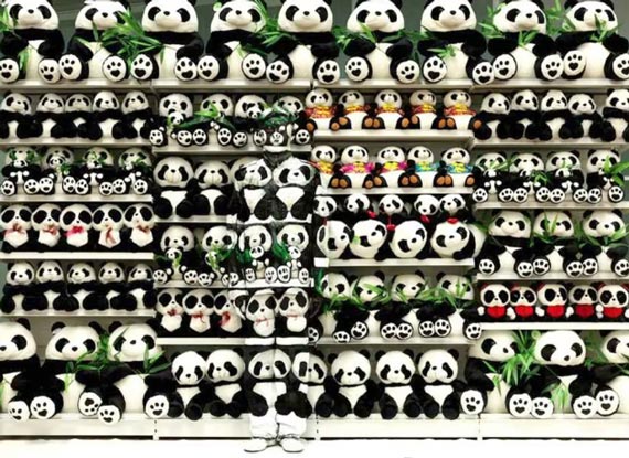 Liu Bolin pandas