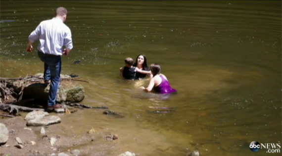 photo shoot saves drowning boy