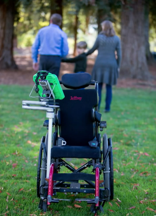 jeff cable wheelchair family portrait environmental story history