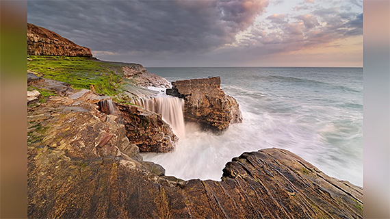 ocean waterfall photo