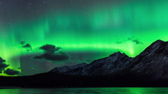 Northern Lights Dance Across Night Sky in this New Timelapse ...