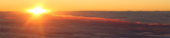 World’s First Sunset Hyperlapse from an Airplane