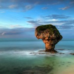 Interesting Photo of the Day: Vase Rock in Taiwan