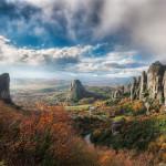 Interesting Photo of the Day: Into the Valley of Fog