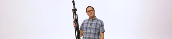 How to Set Up a Light Stand for Photography Sessions