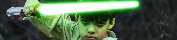 How to Create Lightsaber Photos in Photoshop