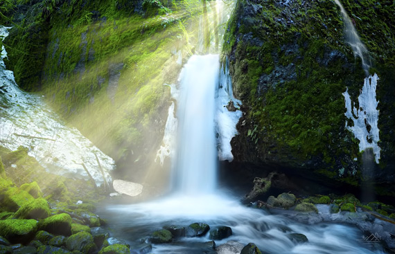 good composition for blurry water photography