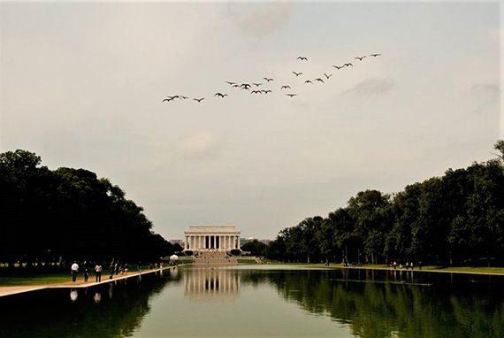 lincoln memorial point of interest