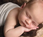 Newborn Posing Tips: Side Pose to Belly Pose