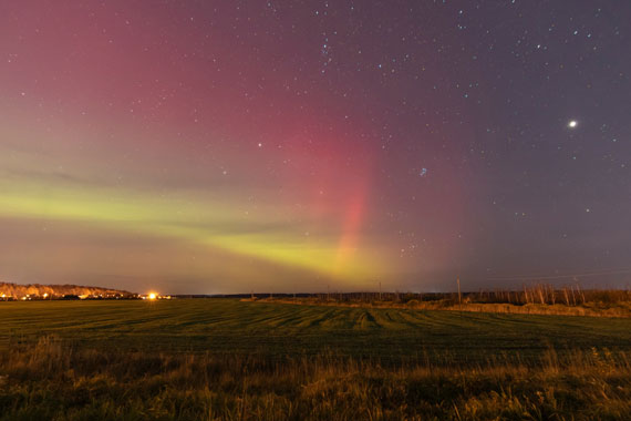 Chasing Auroras: Photography in Geomagnetic Storms